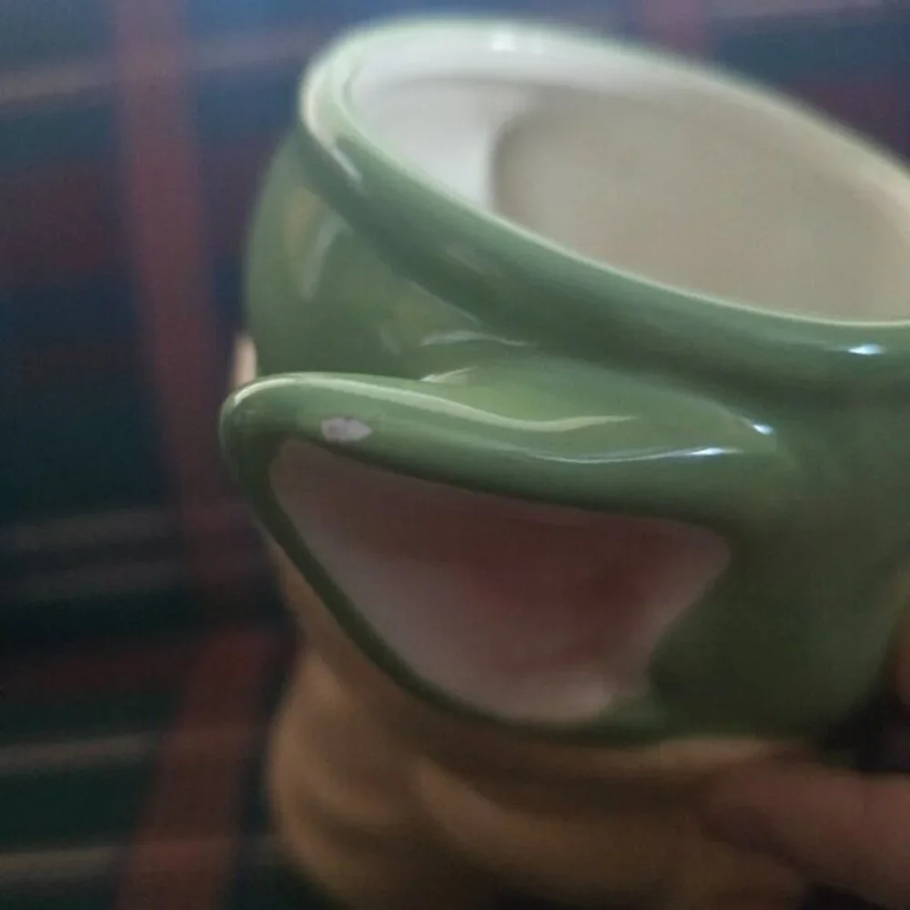 The Child Grogu‎ Star Wars Mandalorian Mug Goblet Lucas films baby Yoda with cup